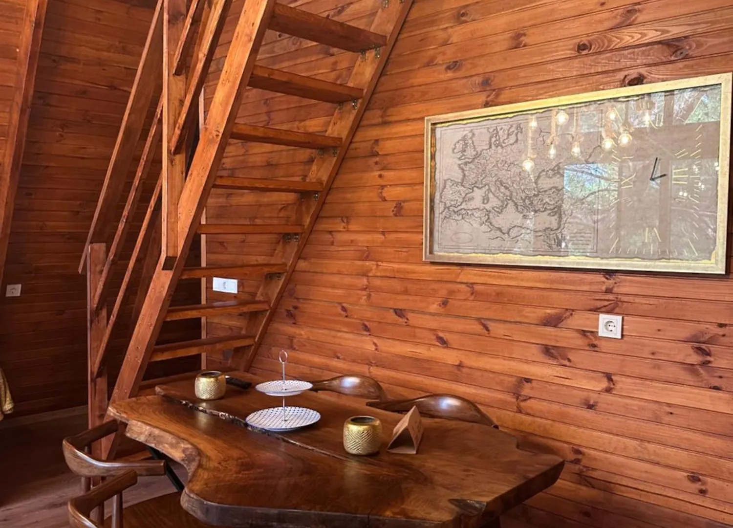 Panurlawoodenhouse Oezel Havuz& Sauna Mavi 0*, Urla