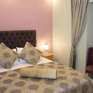 Itimat Otel Otel